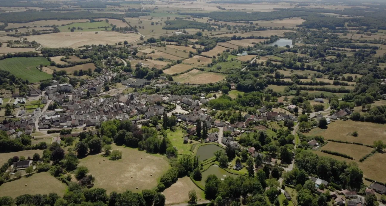 vue aérienne ville de Saint Saulge