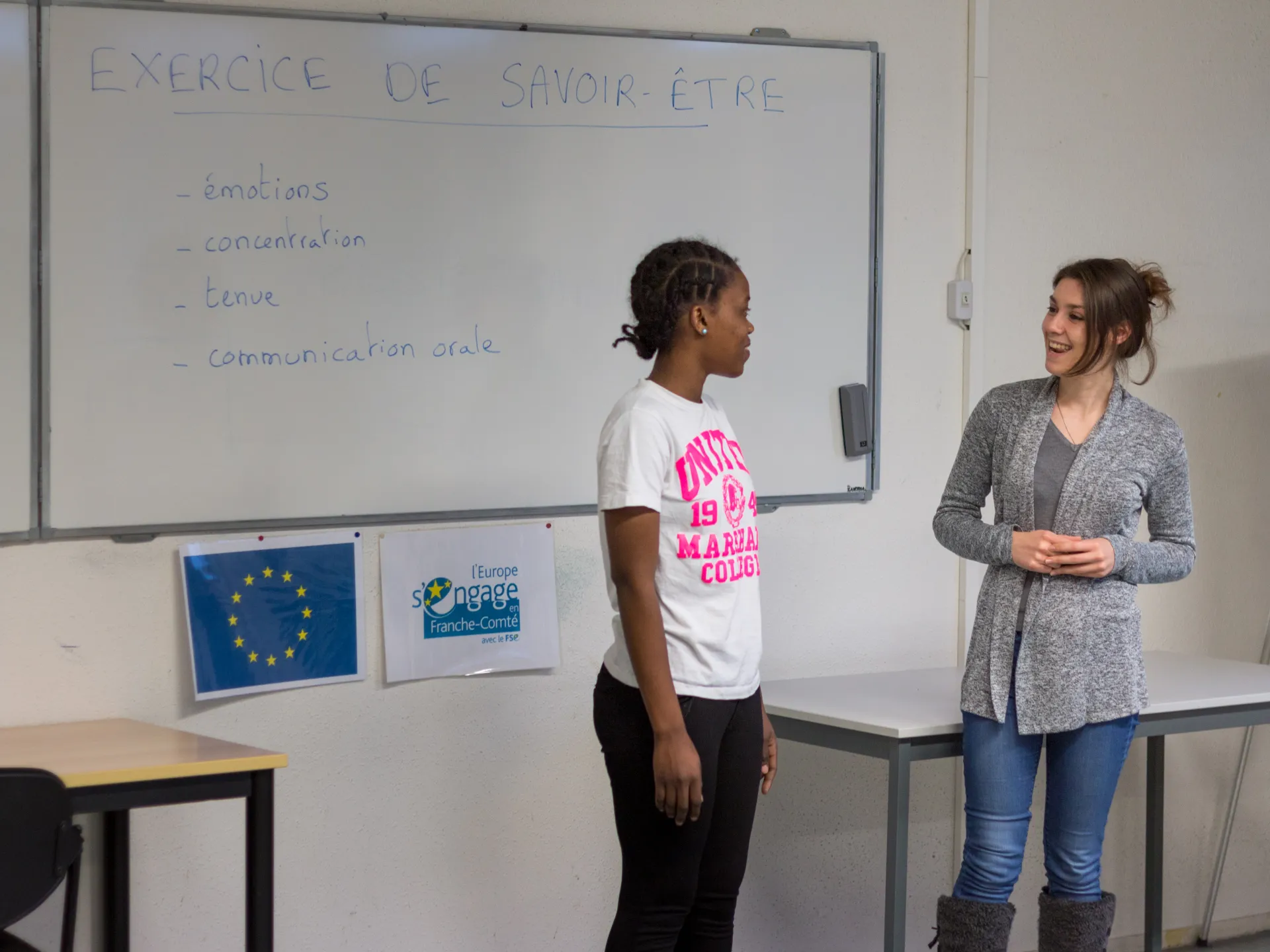 Jeune fille en formation à l'E2C