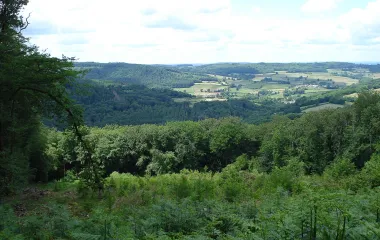 Vue vers Dun les Places - Le Morvan
