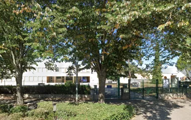 Vue extérieure groupe scolaire Buisson Rond à Chevigny Saint Sauveur